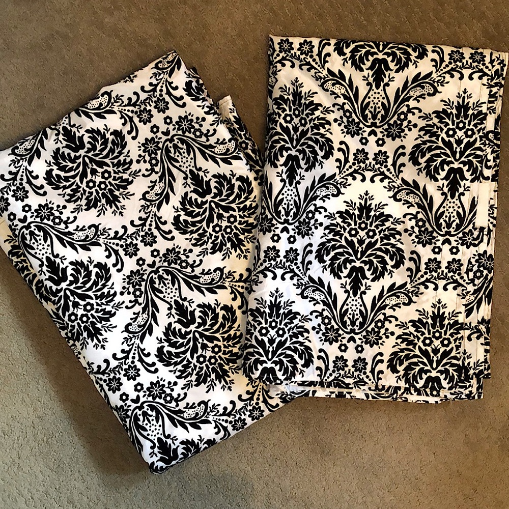 2 panels Black and White Curtains